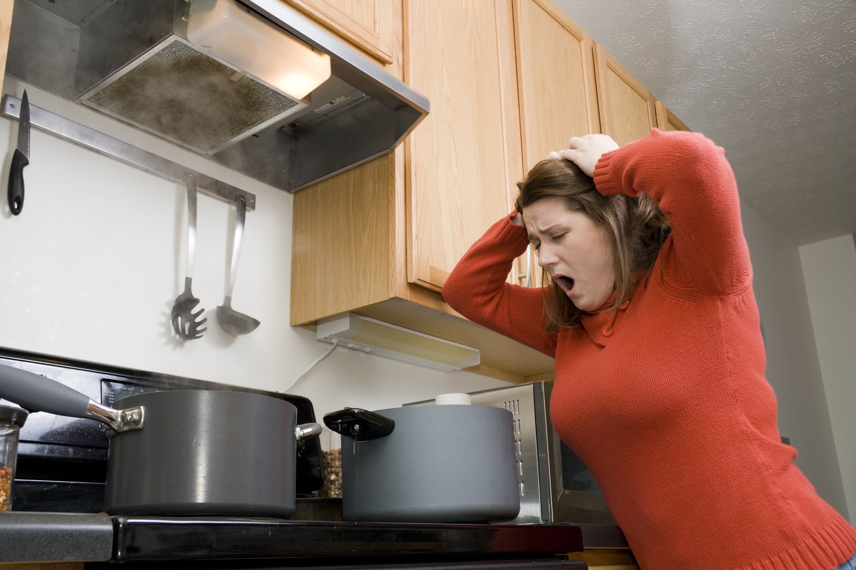 Thanksgiving Gone Wrong: Funny Cooking Blunders - Farmers' Almanac - Plan  Your Day. Grow Your Life.